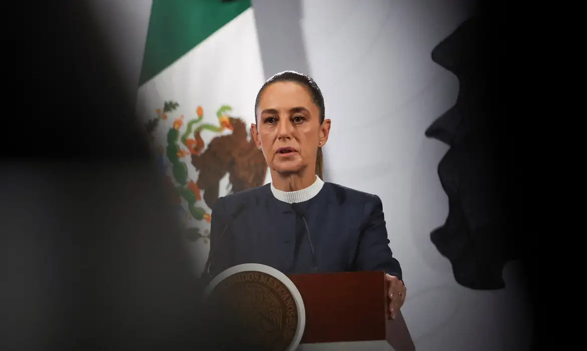 Presidente mexicana é vítima de assédio nas ruas da Cidade do México