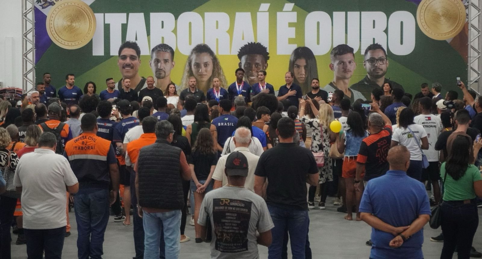Campeões Mundiais de Taekwondo celebrados com festa em Itaboraí