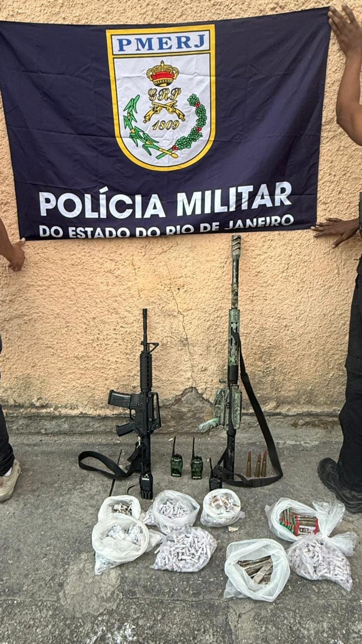 Operação em São Gonçalo termina com um morto e prisão do gerente do tráfico do Catarina; vídeo