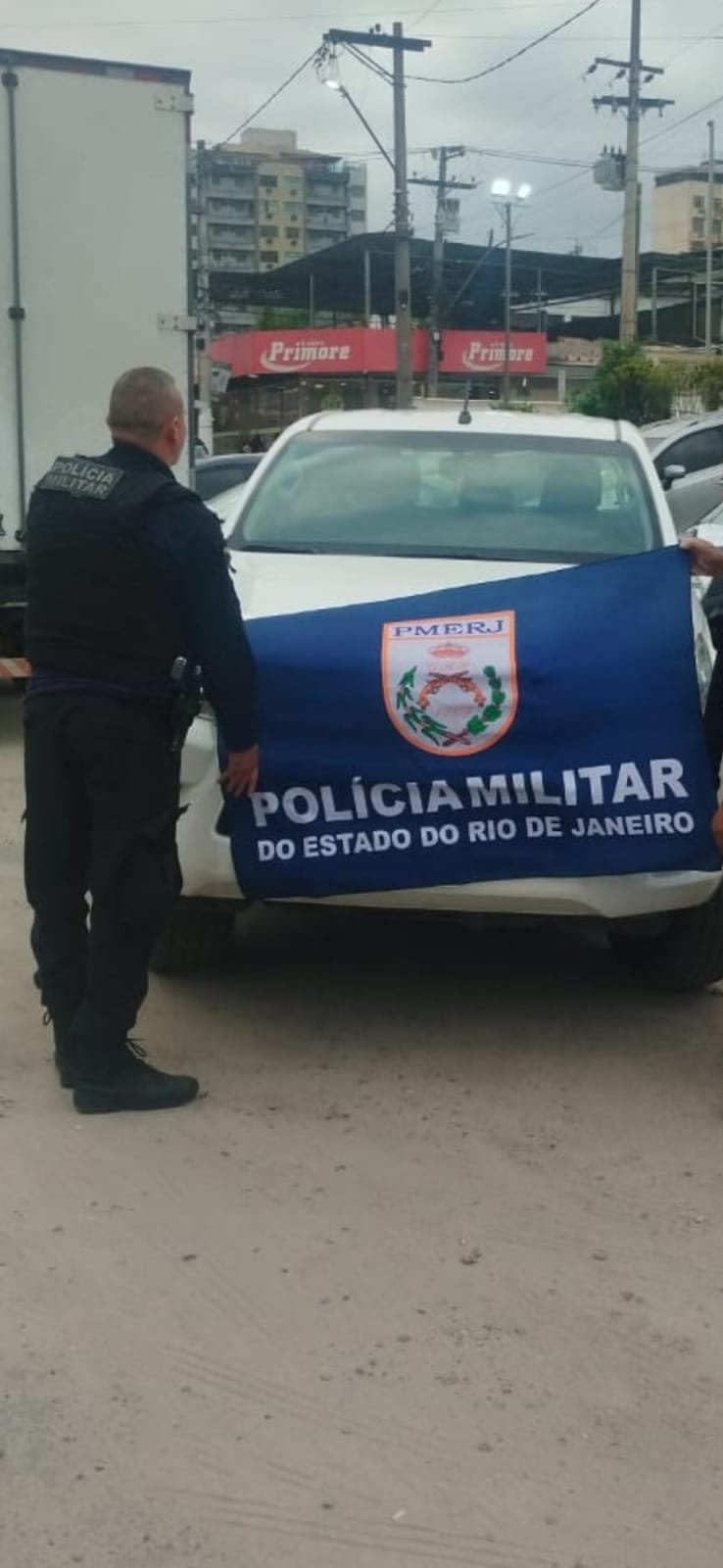 Hilux roubada é recuperada pelo 35ºBPM em Itaboraí