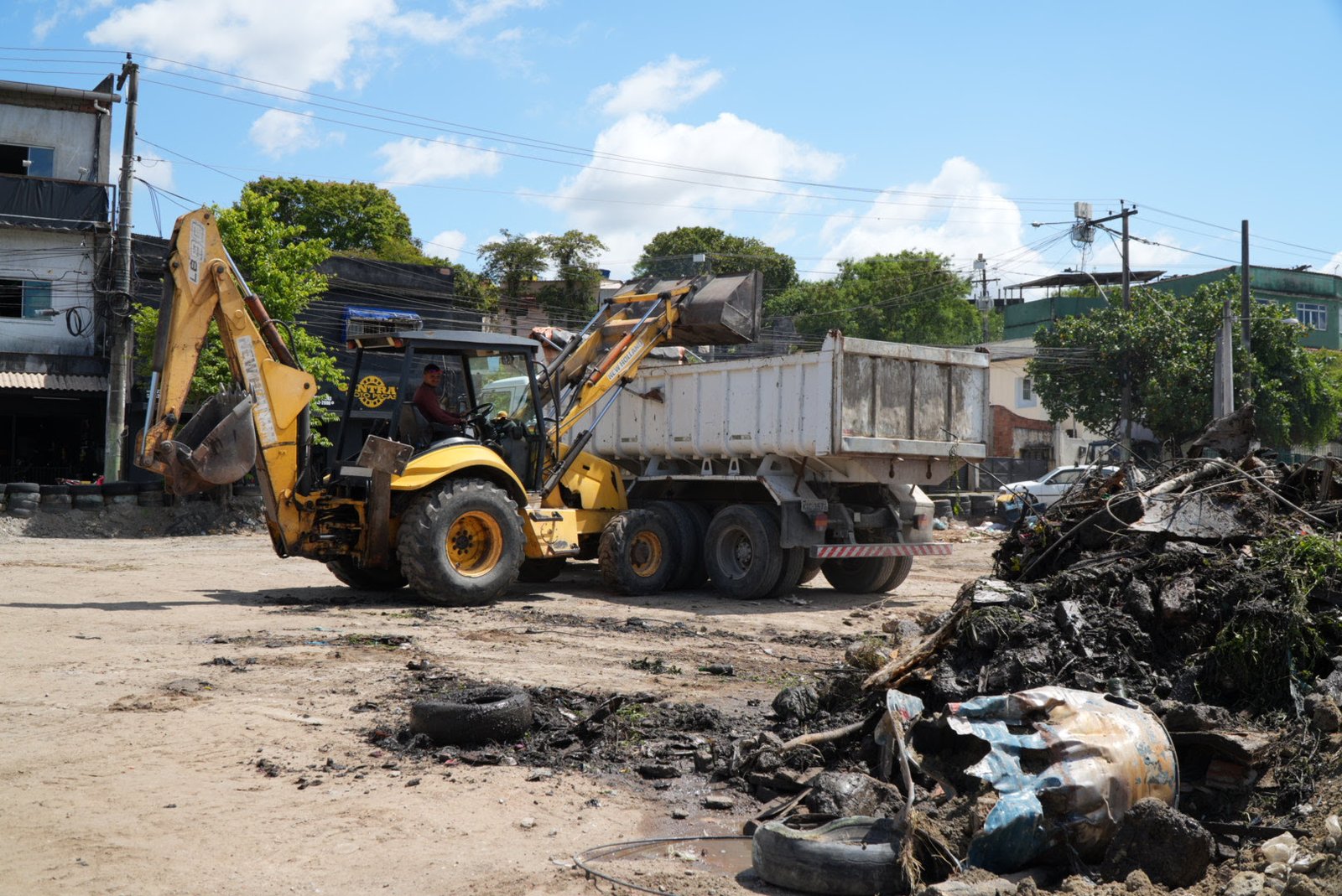 Operação Barricada Zero no Jardim Catarina conta com apoio da Prefeitura de São Gonçalo