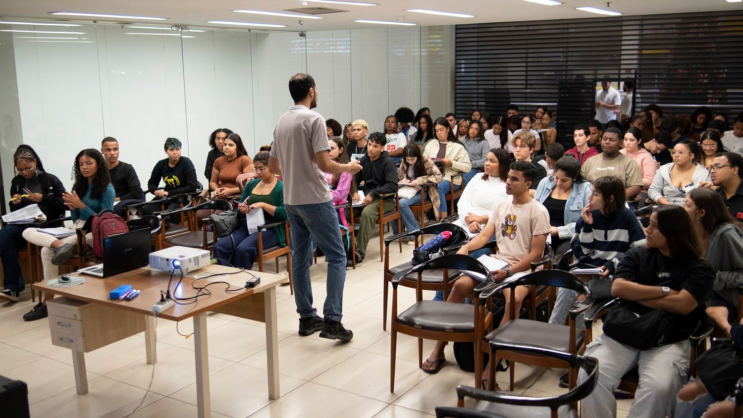Participantes do Enem podem se preparar em aulão no Espaço do Conhecimento