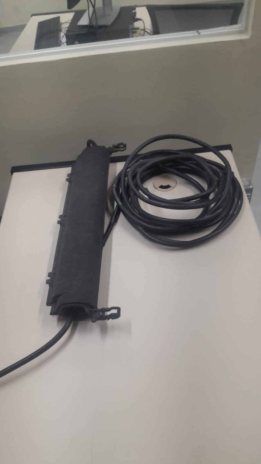 Três pessoas são detidas pela Guarda Municipal de São Gonçalo após tentativa de furto de cabos