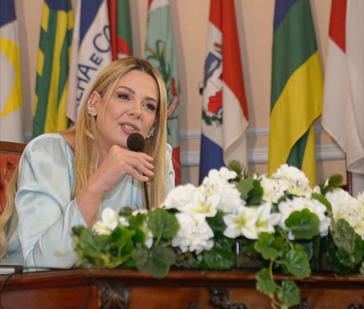 Câmara de Vereadores aprova projeto que protege crianças e adolescentes de apologia ao crime e às drogas