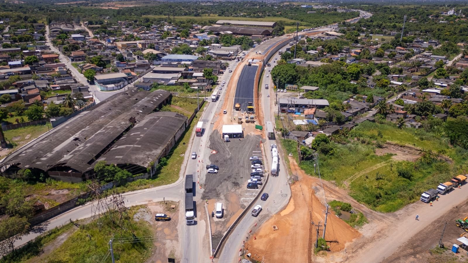 Ministro dos Transportes inspeciona obras da BR-493/RJ acompanhado pelo prefeito de Itaboraí
