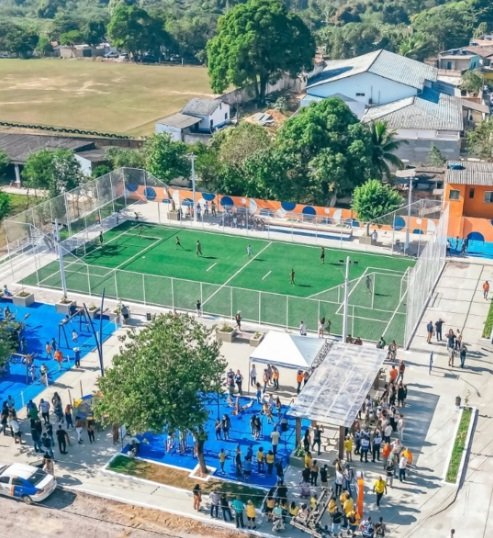 Prefeitura de Itaboraí retoma aulas gratuitas de futebol no Campo Society de Venda das Pedras