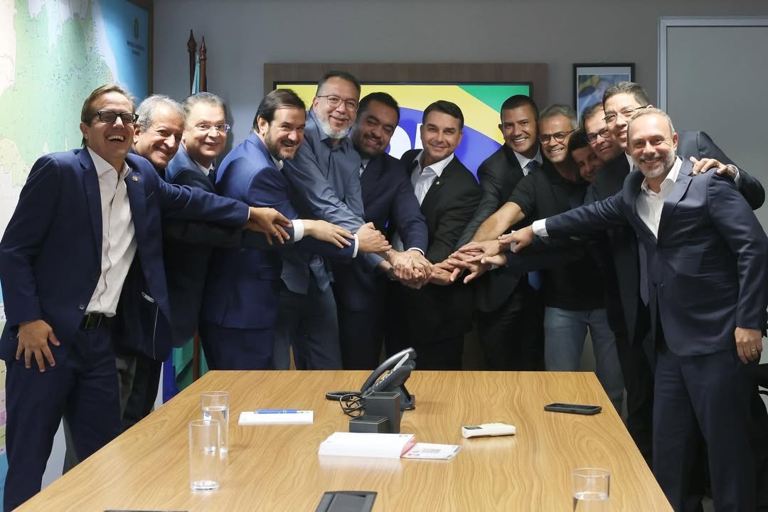 Douglas Ruas agradece Flávio Bolsonaro, Cláudio Castro e PL pela pré-candidatura ao Governo do estado