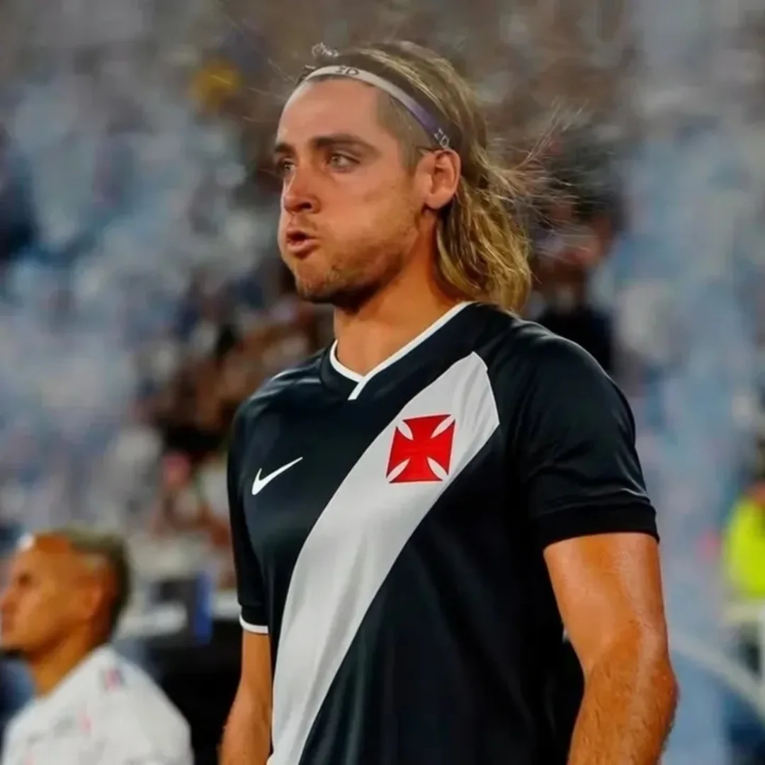 Vasco contrata atacante Spinelli do Del Valle que chega essa semana no Rio 