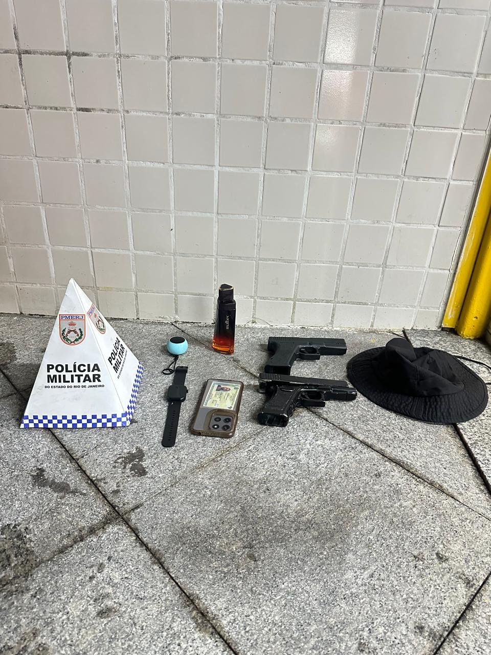 Esquema de segurança estadual garante apreensão de réplicas de armas e objetos perfurocortantes no final de semana