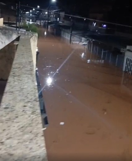 Em Juiz de Fora (MG), chuva provoca mortes, deixa desabrigados e prefeitura decreta estado de calamidade