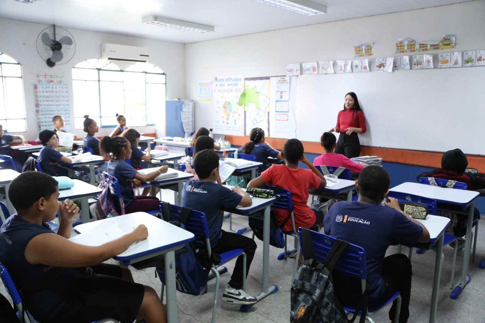 Itaboraí (RJ) convoca mais de 400 profissionais aprovados em concurso da Educação