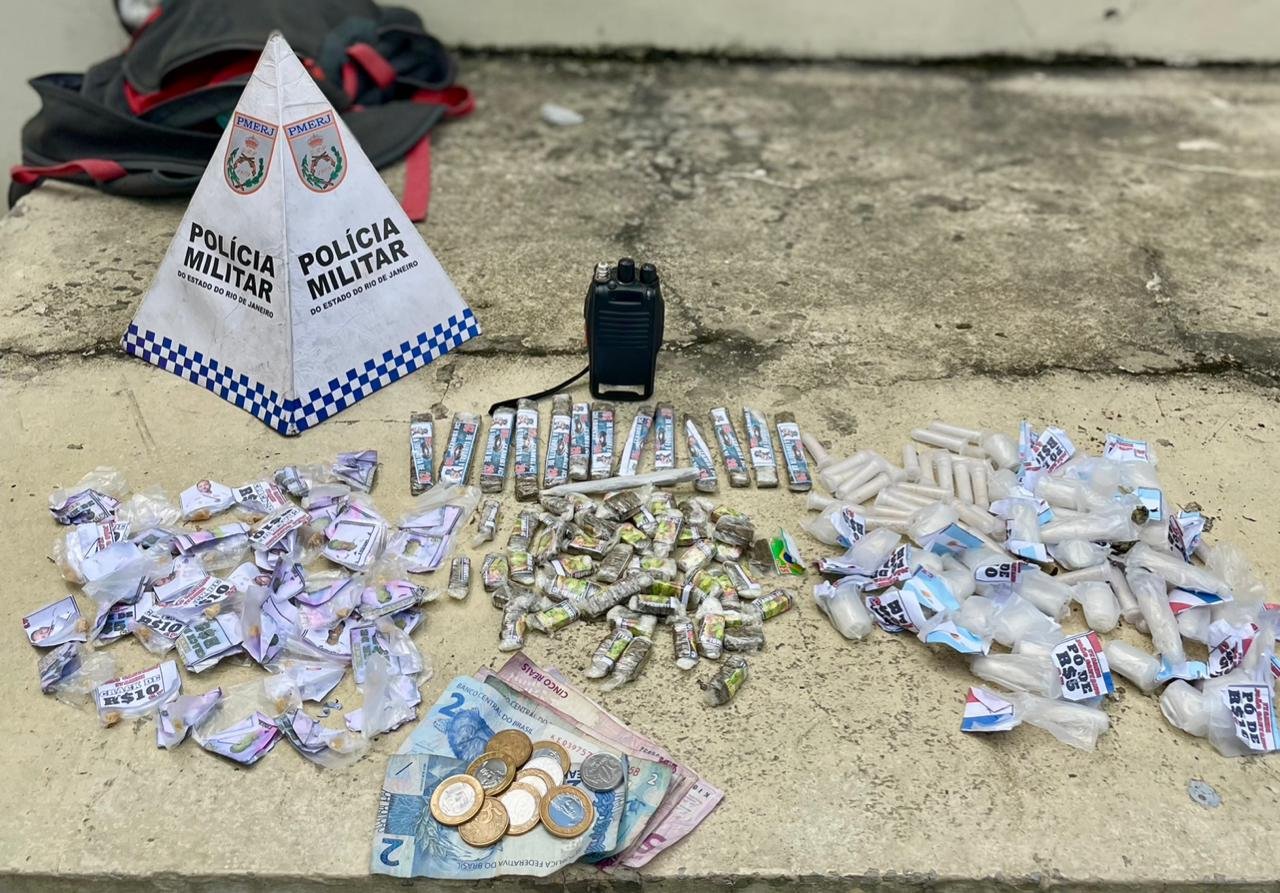 35º BPM realiza apreensões de entorpecentes em Itaboraí e retira menor de circulação