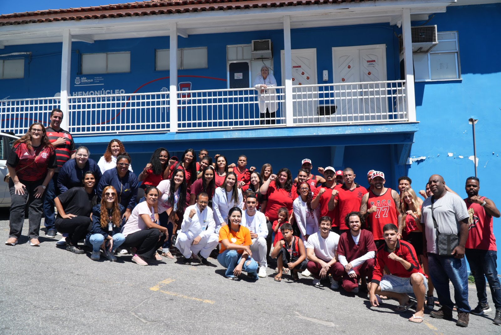 Solidariedade rubro-negra: Torcida Raça participa de ação para salvar vidas