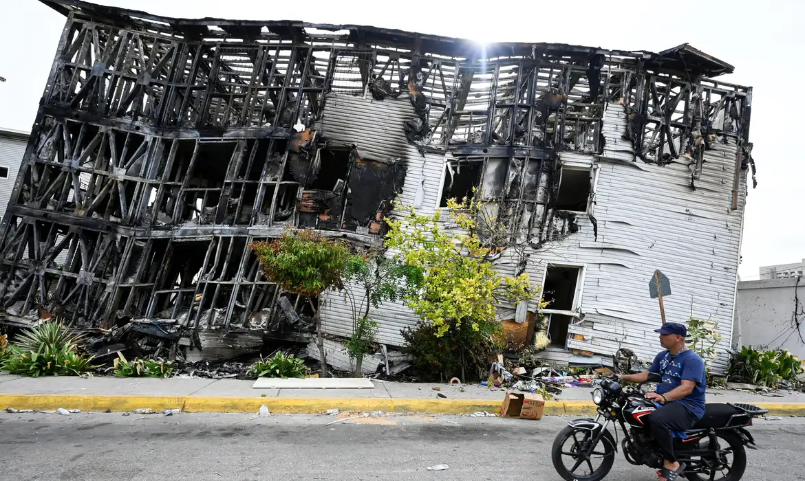 OMS alerta para colapso no sistema de saúde após terremoto na Venezuela