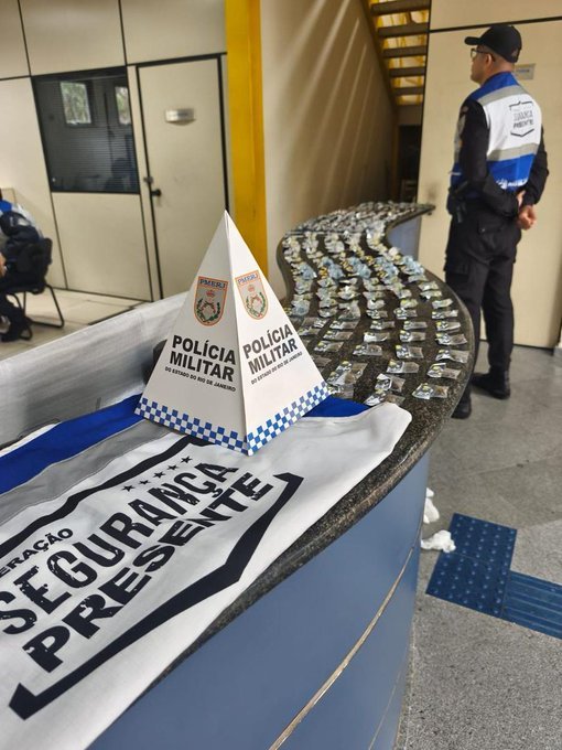 Operações em Niterói e Rio Bonito terminam com quatro suspeitos presos por tráfico de drogas