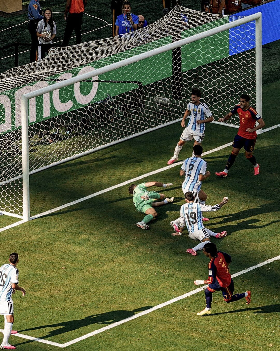 Espanha domina Argentina, vence na prorrogação e leva o bi da Copa