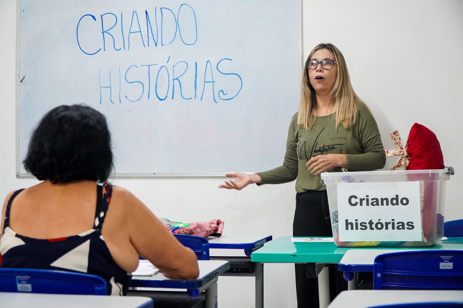 Cerpi, no Jardim Catarina, oferece aulas de letramento e alfabetização para idosos