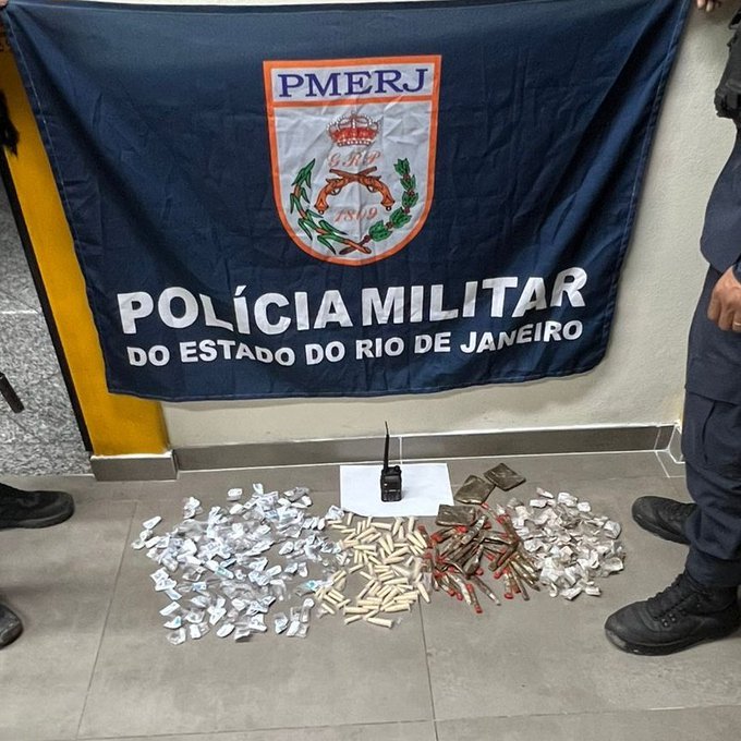 Tiroteio durante patrulhamento na RJ-104 termina com drogas apreendidas em Niterói