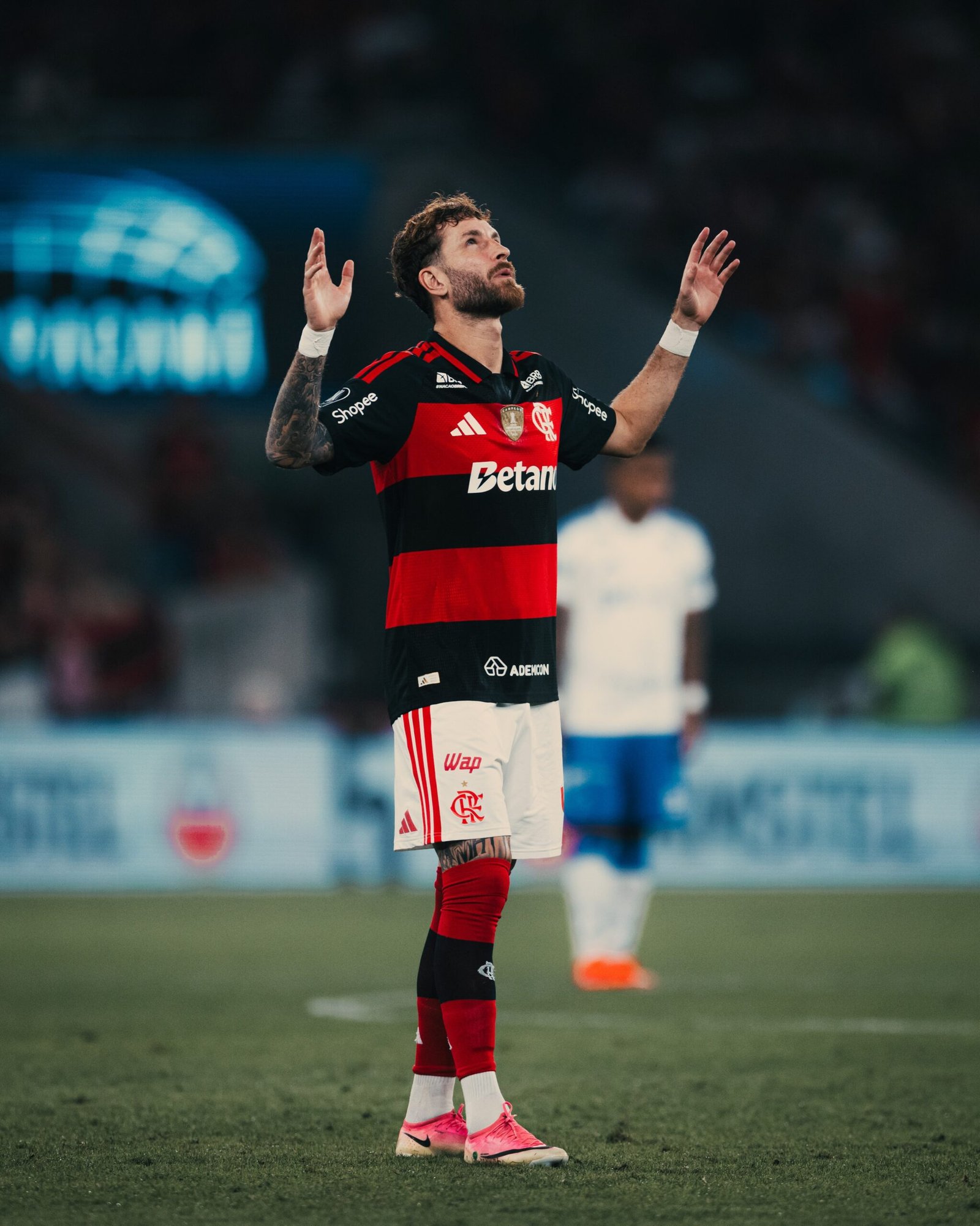 Léo Pereira é preservado e desfalca Flamengo contra o Cruzeiro