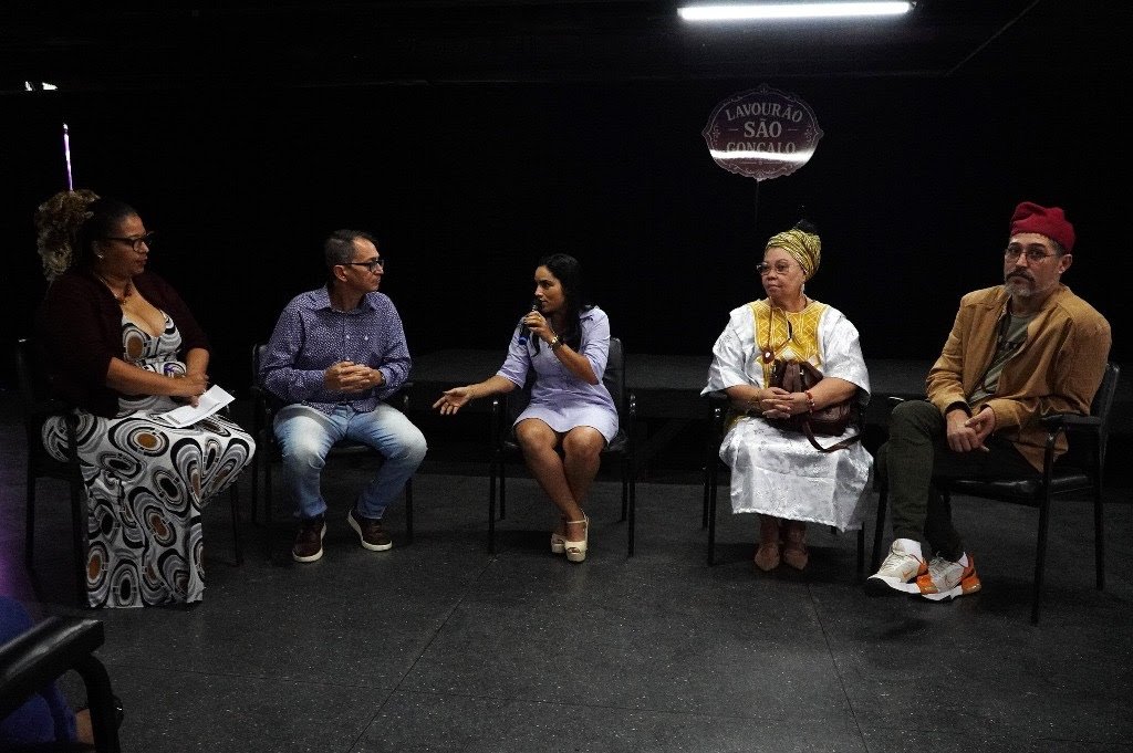 Gonçalenses participam de oficina para fortalecer espaços religiosos