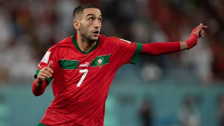 Ziyech chega ao Rio nesta terça para assinar com o Botafogo
