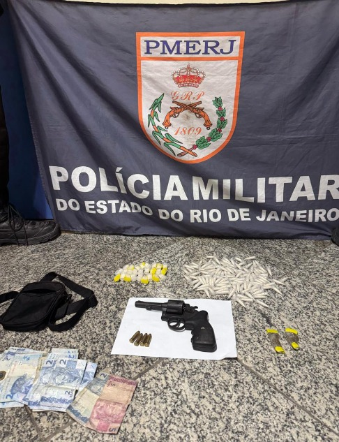 Foragido da Justiça é preso durante averiguação de perturbação do sossego em Maricá