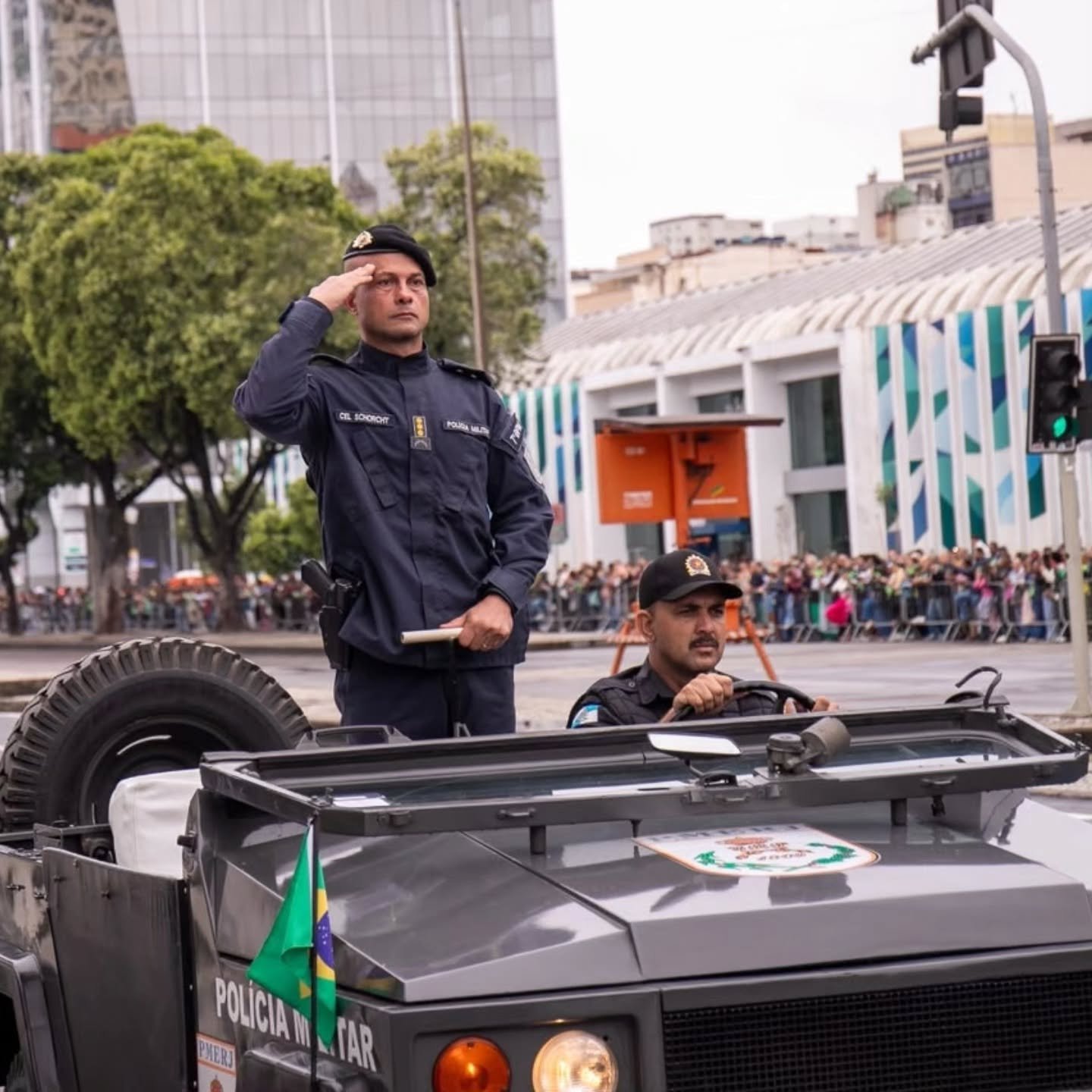 Comandante do 7º BPM lidera tropa da PMERJ no desfile de 7 de Setembro no Rio