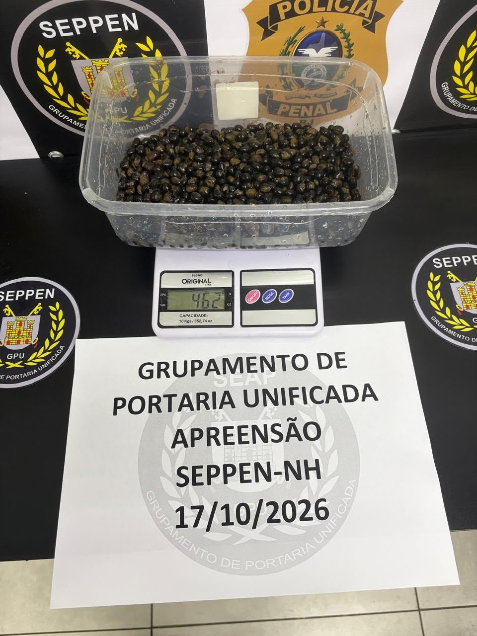 Operação Illicitus: Polícia Penal prende dois visitantes com drogas no Presídio Nelson Hungria