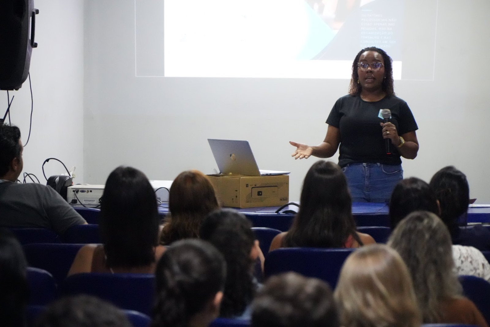 Servidores municipais participam de palestra da Funasg em São Gonçalo